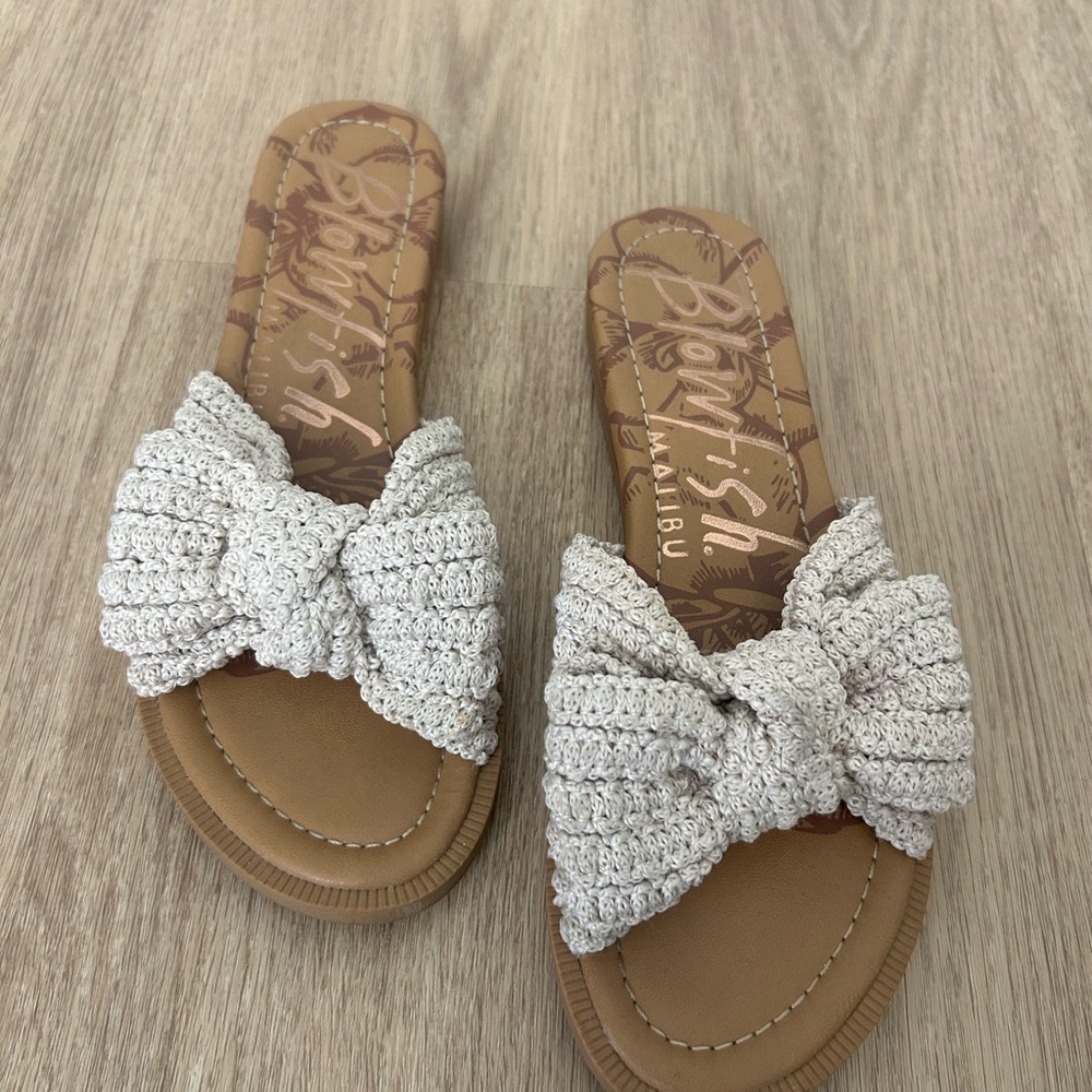 Blowfish Malibu Women's Cream Sandals